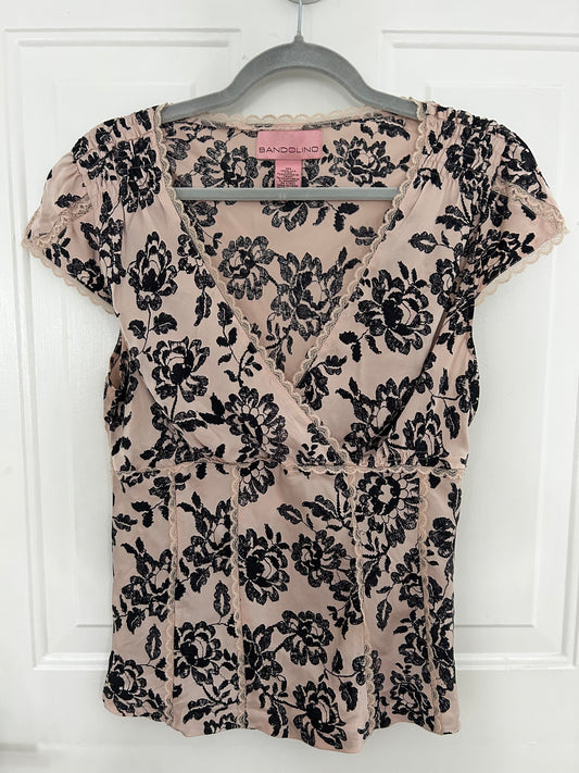 Bandolino Beige/Black Floral Print Short Sleeve V-Neck Blouse Size 10