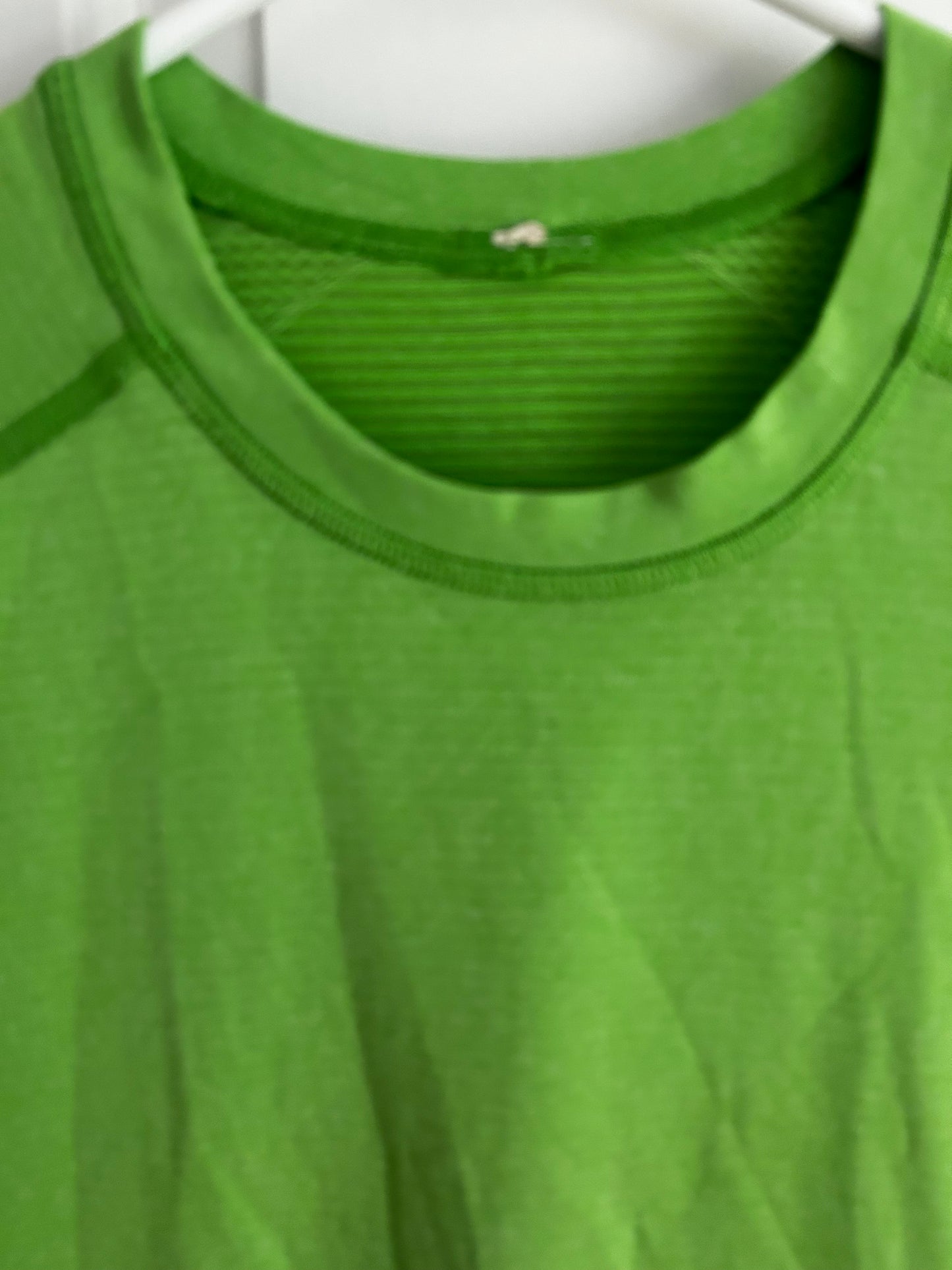 Lululemon men’s Athletic Tech T shirt