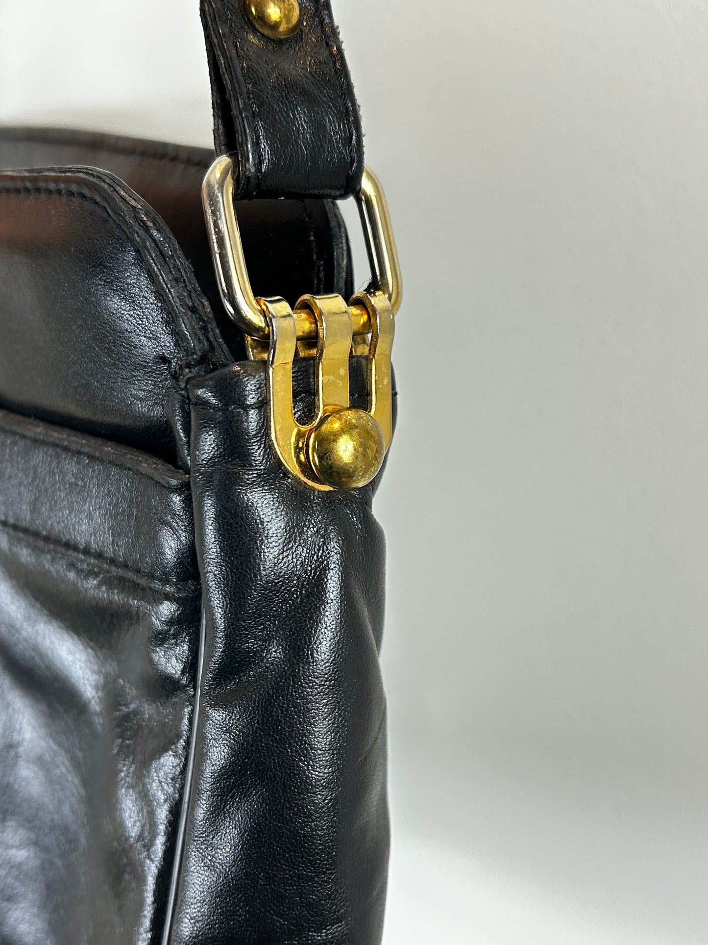 ETIENNE AIGNER Logo Black Full Grain Leather Shoulder Bag w/Goldtone Metal Hardware & Feet