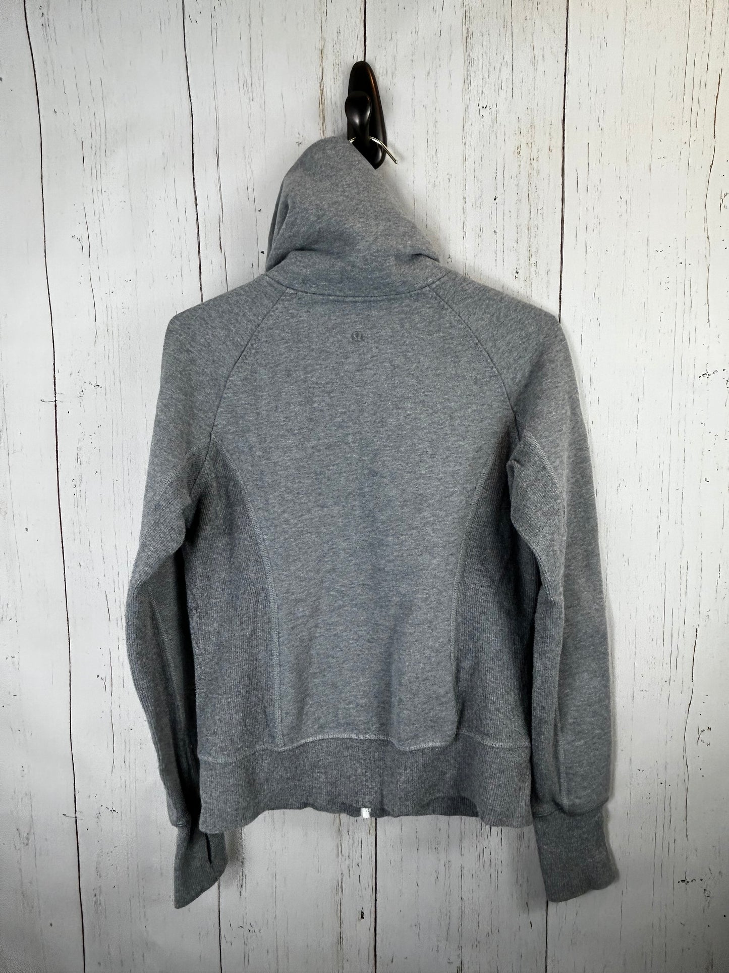 Lululemon Calm & Cozy Jacket
Heathered Medium Grey / Silver Spoon