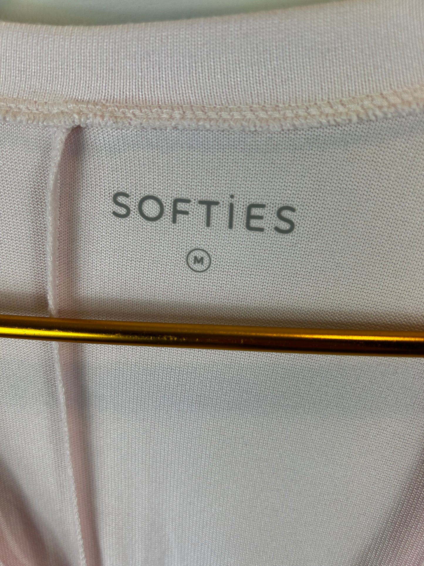 Softies NEW Dream Relaxed V-neck top size medium
