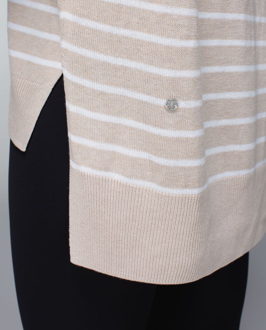Lululemon Post Savasana Pullover
Heathered Cashew / White