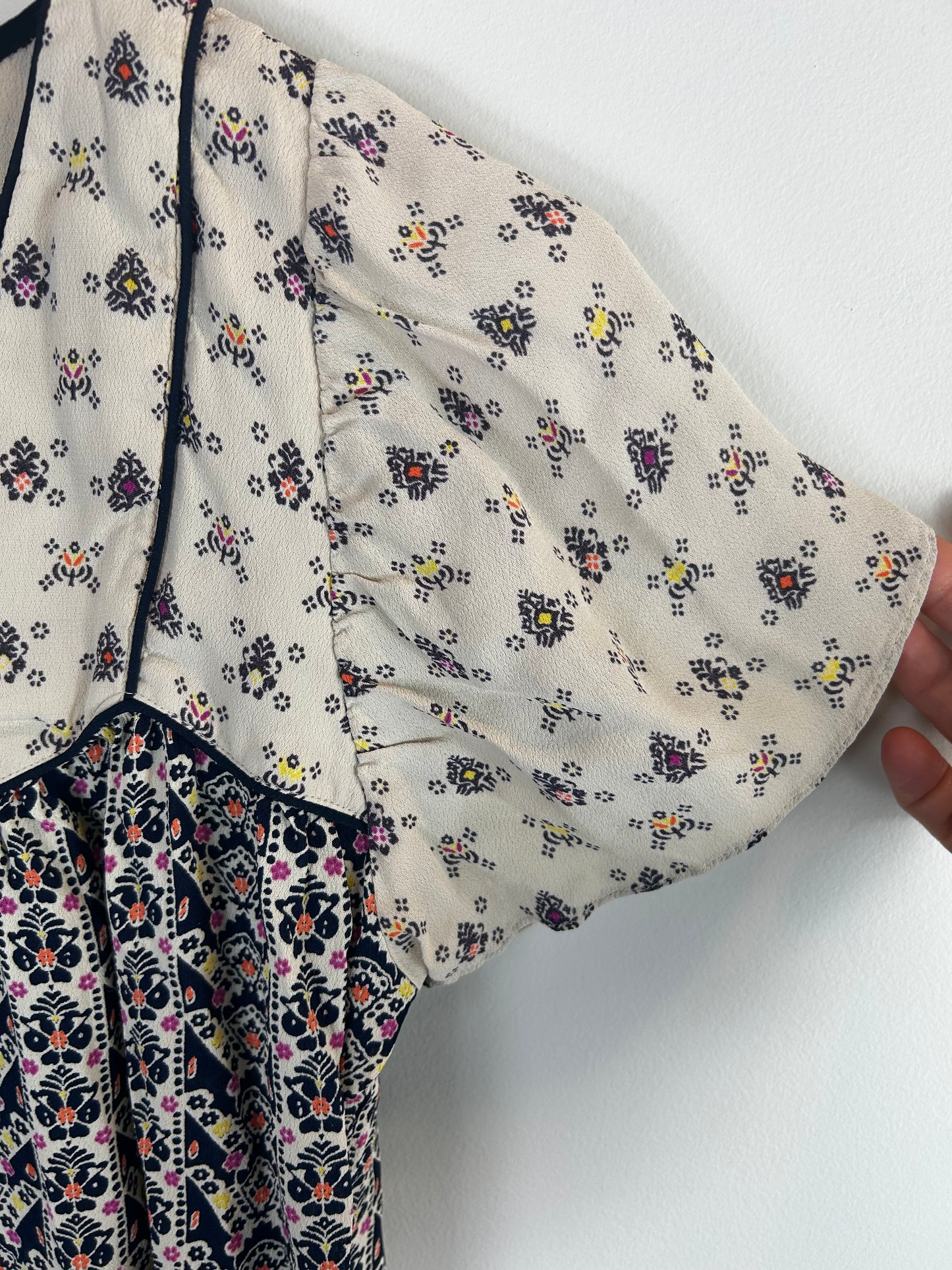 Anthropologie Printed Luca Blouse- Blue Motif Size Small