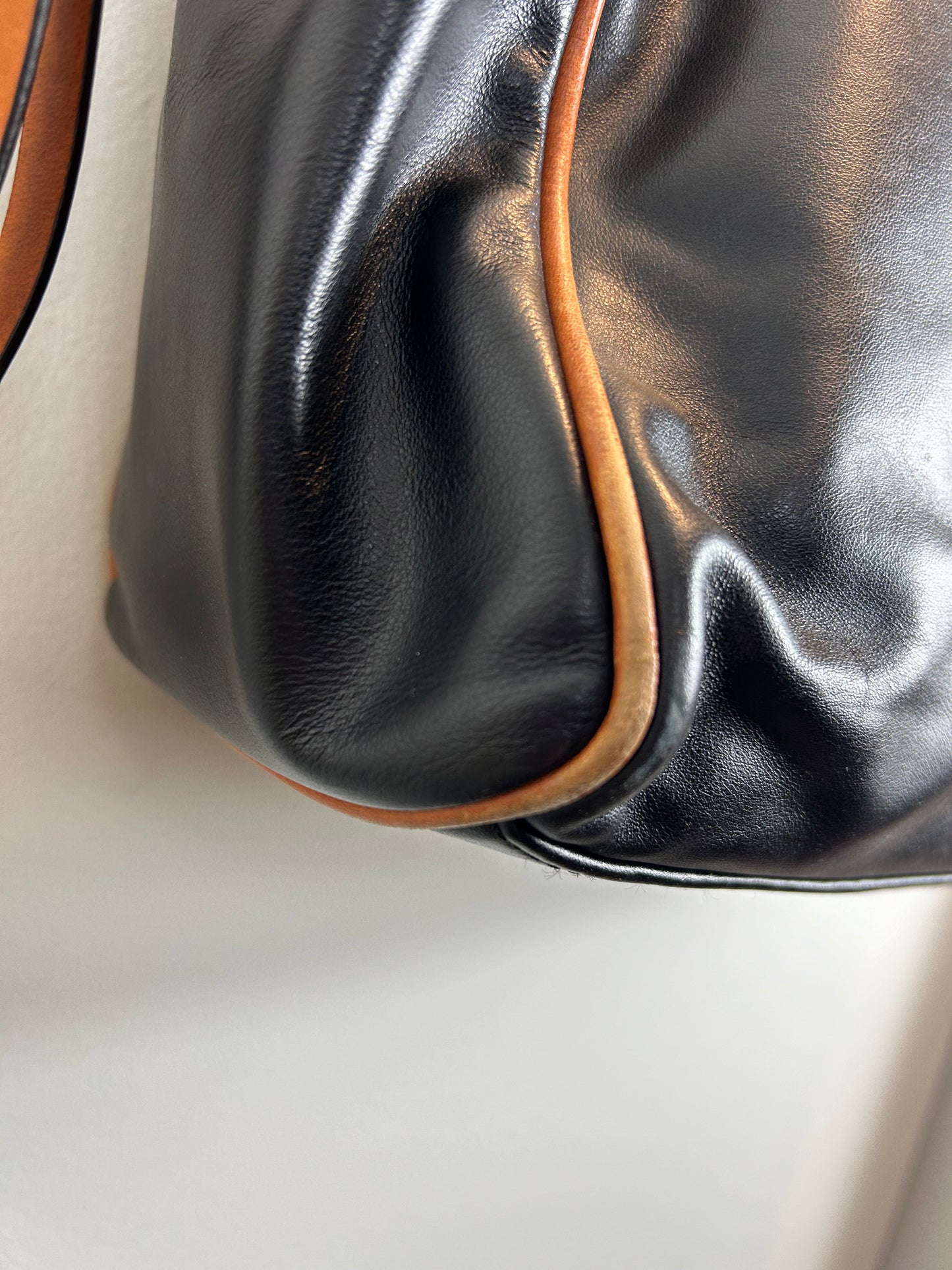 Dooney & Bourke Colette Smooth Black Leather Women Handbag Large Tote Purse