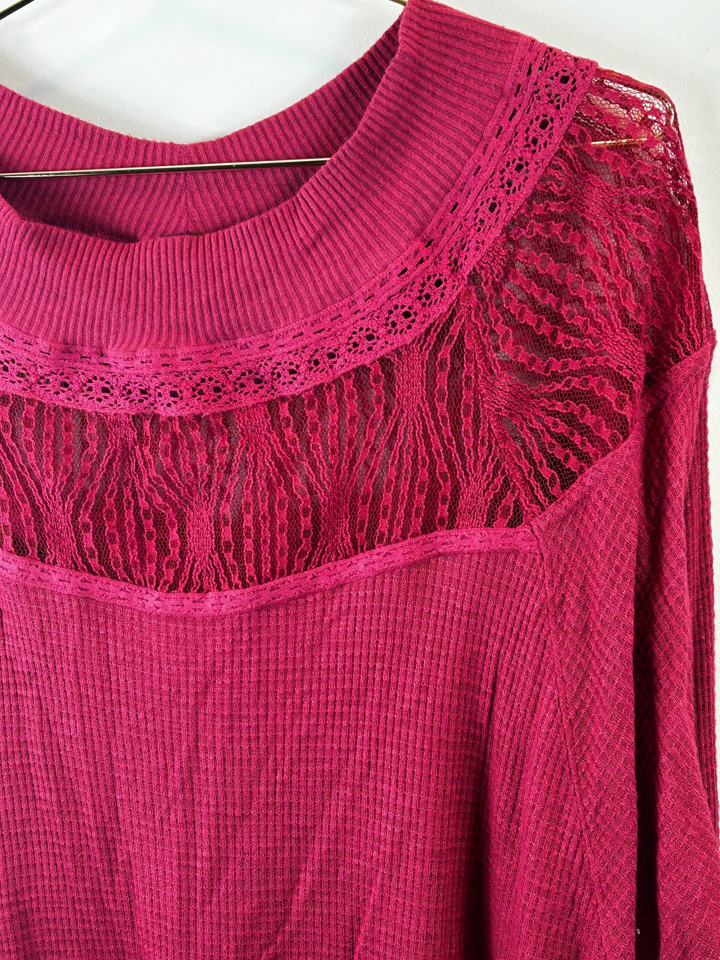 FREE PEOPLE Spring Valley Lace Trim Top, sz medium NWT