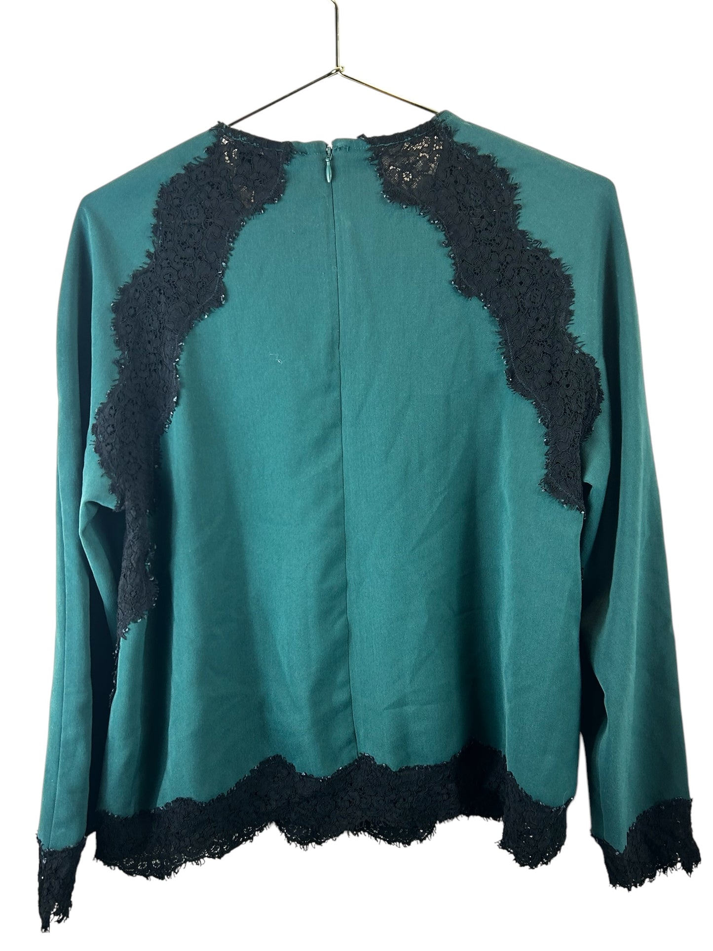 Tuckernuck Juniper Vail Blouse Green Black Scalloped Lace Blouse