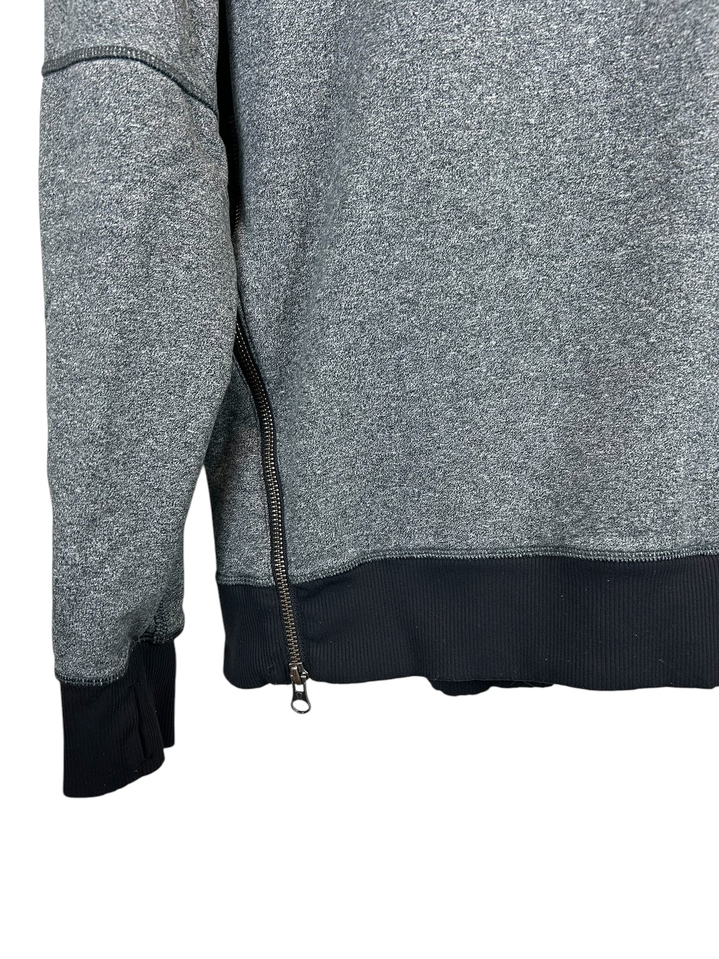 Lululemon Om & Roam Pullover
Heathered Speckled Black / Black