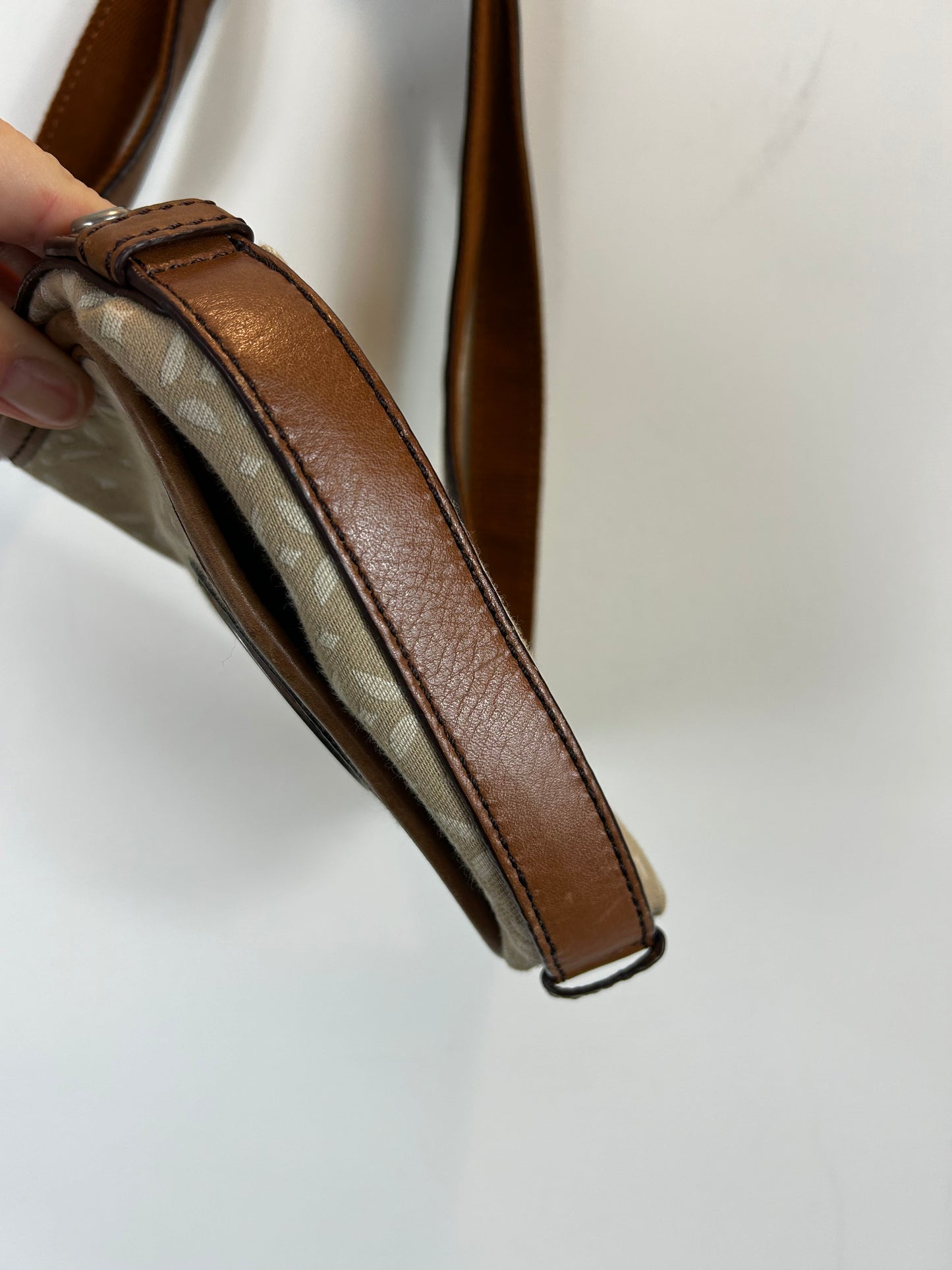 Fossil Canvas Tan Leather Trim Key-per Small Crossbody Shoulder Purse