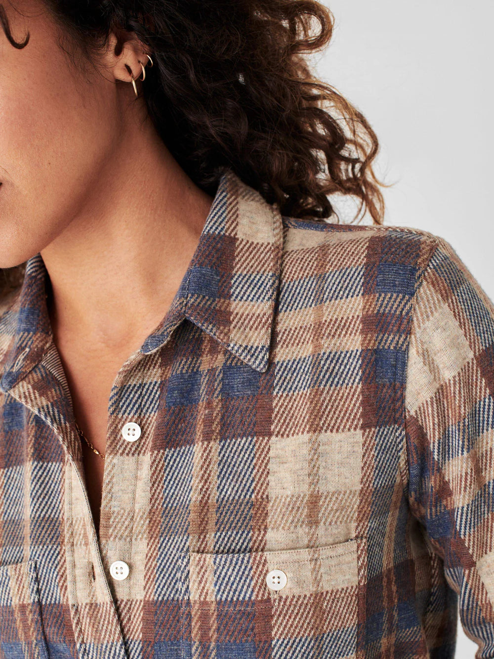 Faherty women’s Legend Sweater Shirt size medium