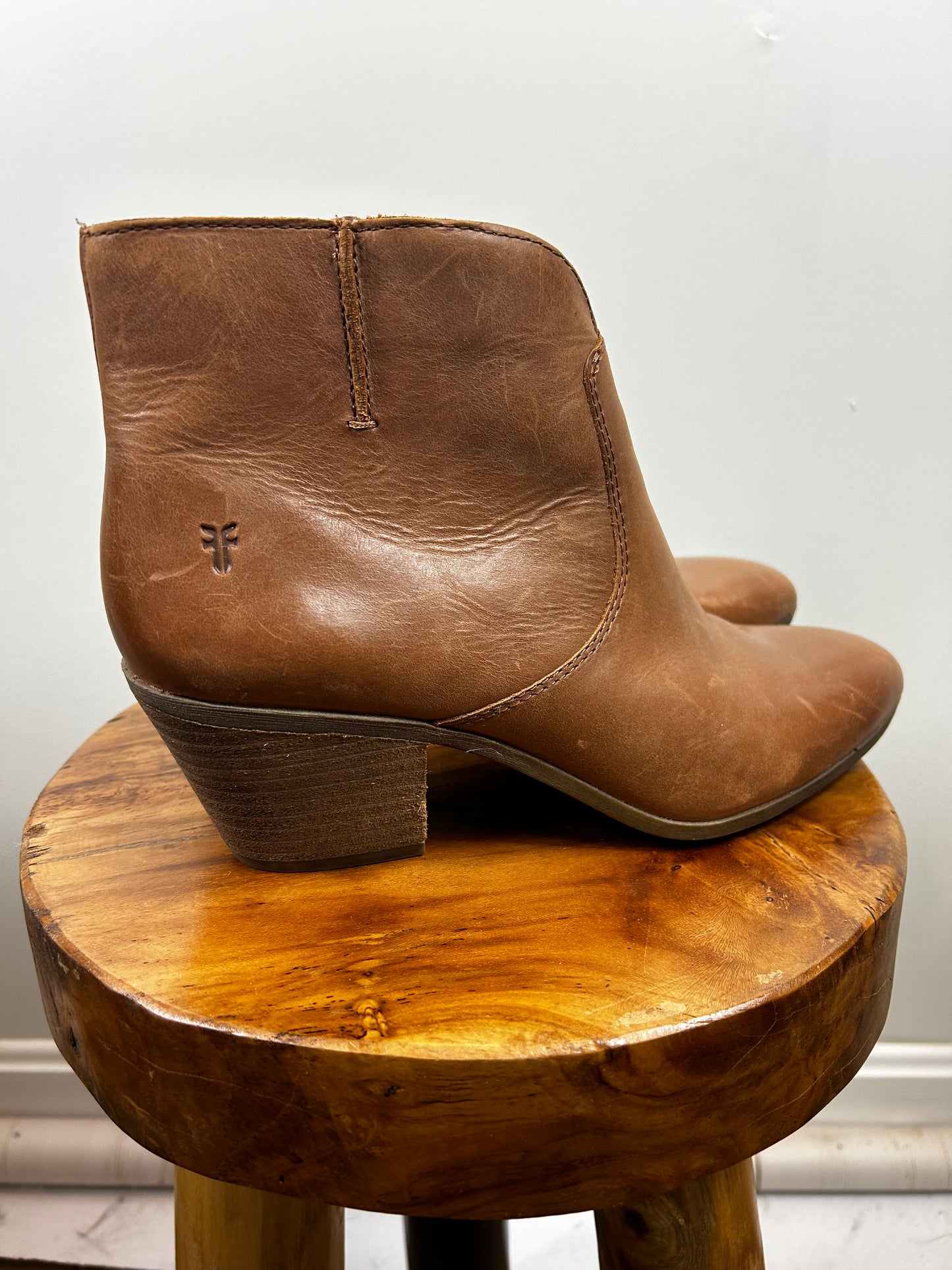 Frye Women’s Boots Jennifer Ankle Booties Brown Leather Size 8.5 M