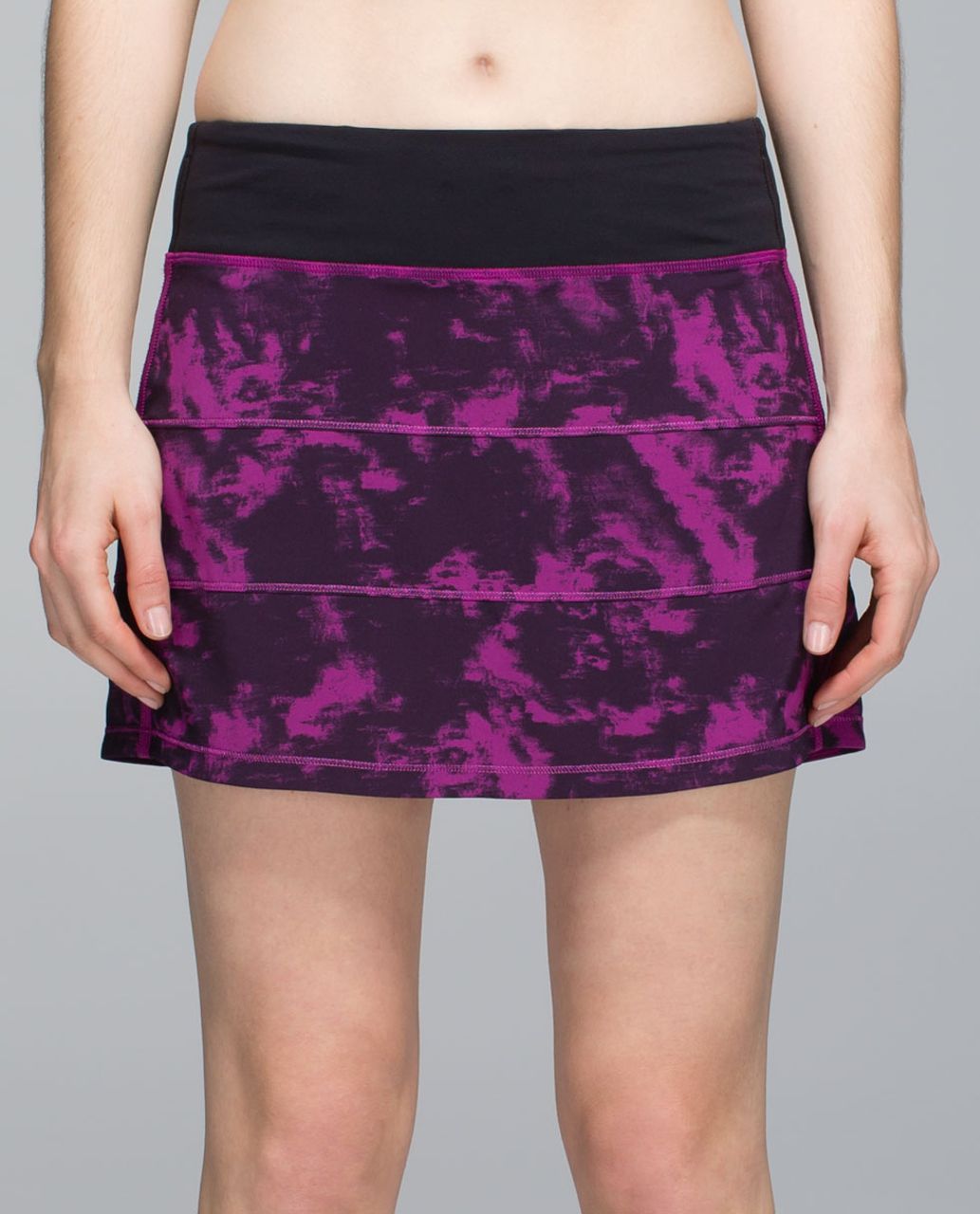 Lululemon Pace Rival Skirt II 4-way Stretch Breezie Regal Plum Black / Black