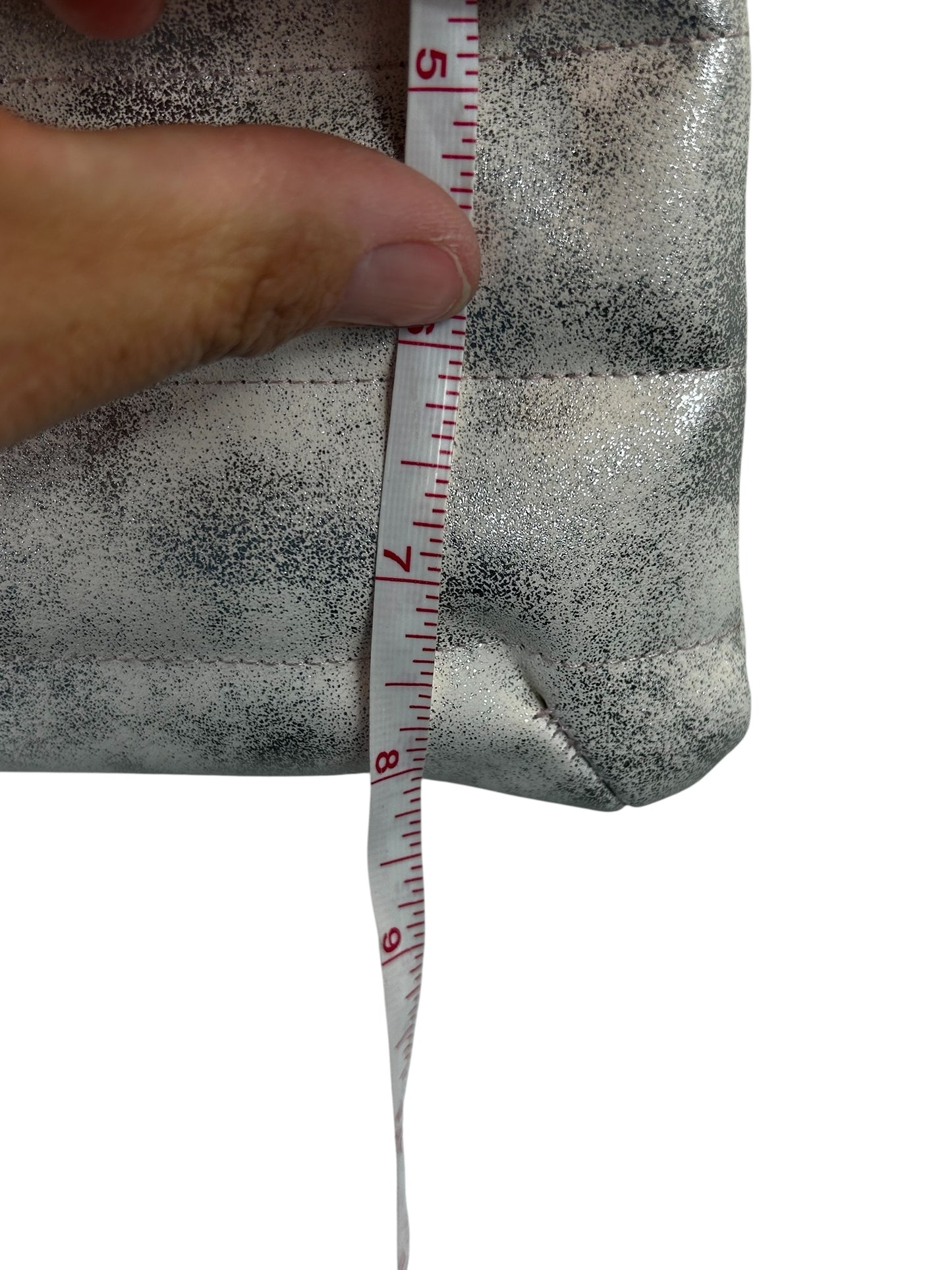 Think Royln Metallic Quilted Crossbody Bag like new.