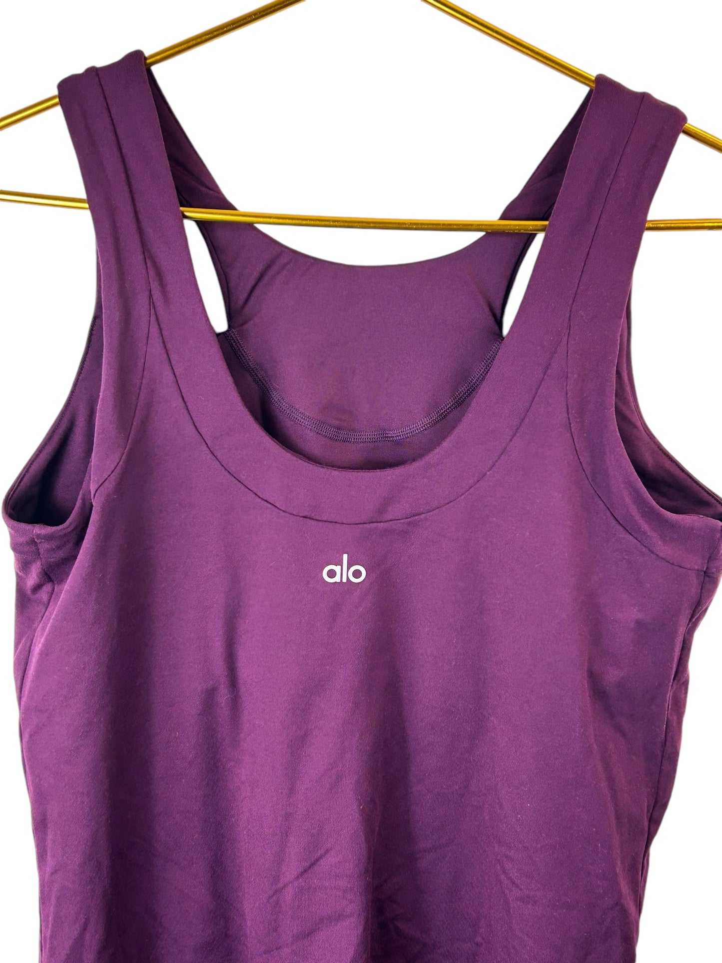 ALO LONG ARCH TANK IN BLACK PLUM SIZE LARGE