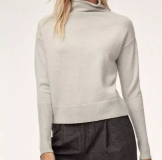 Aritzia Wilfred Cyprie Sweater 100% Merino Wool Grey Minimalist Mockneck sz M