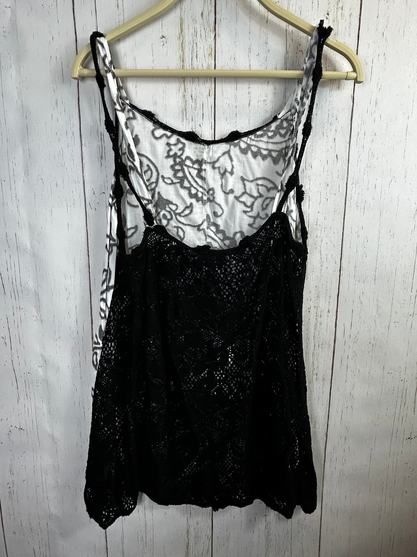 Caty Lesca Paris Black and white NWT tank top