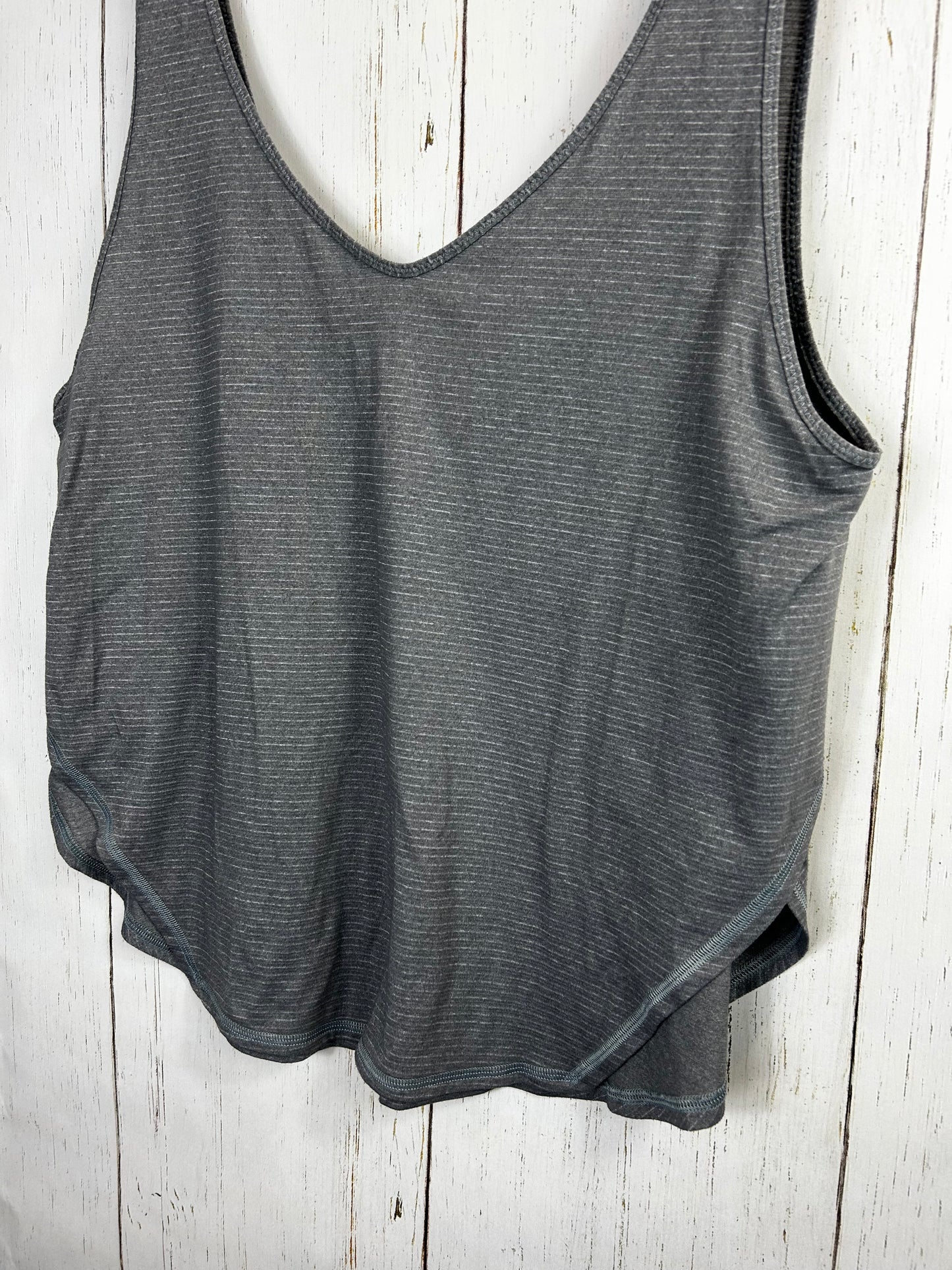 Lululemon Seek The Heat Tank Top Heather Gray