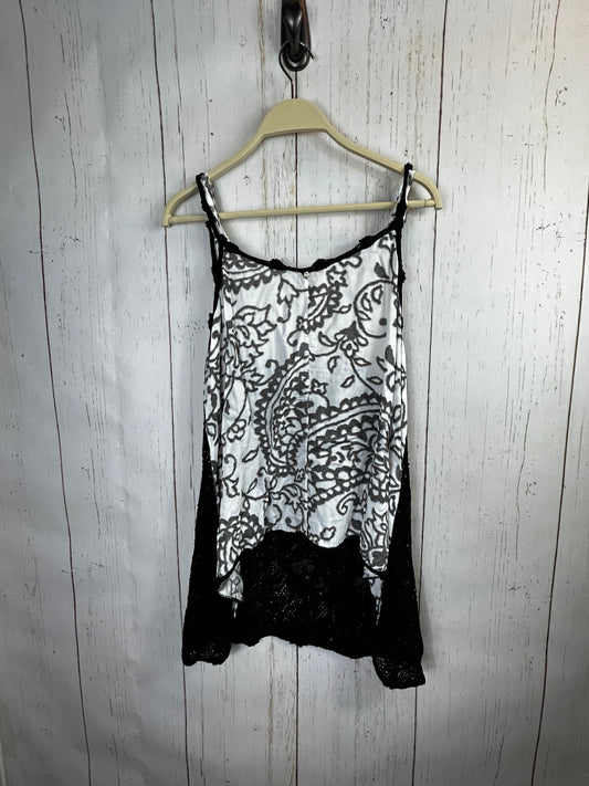 Caty Lesca Paris Black and white NWT tank top