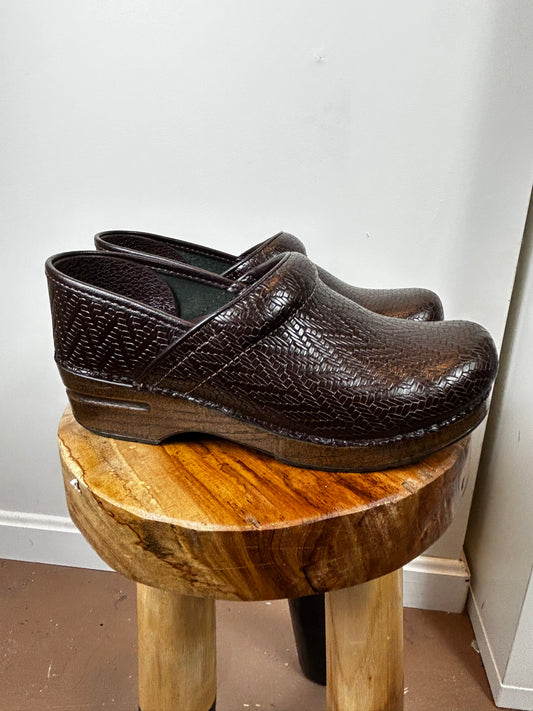 Dansko geometric clog in brown