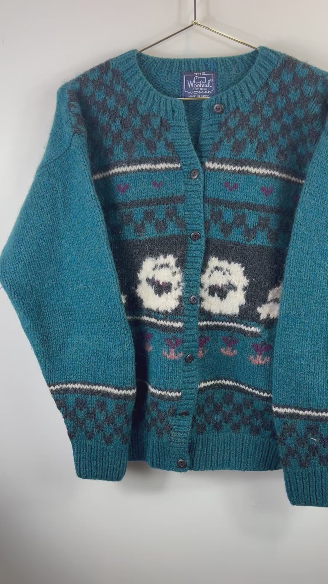 Vintage Woolrich Green Sheep Cardigan Size Medium hotsell