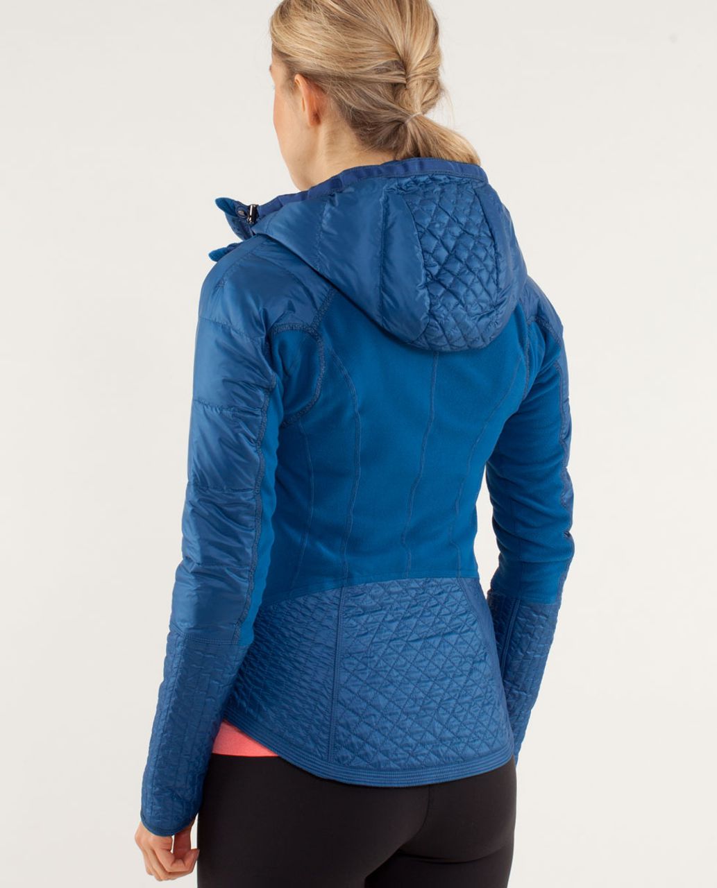 Lululemon Run: Bundle Up Jacket Limitless Blue (6)